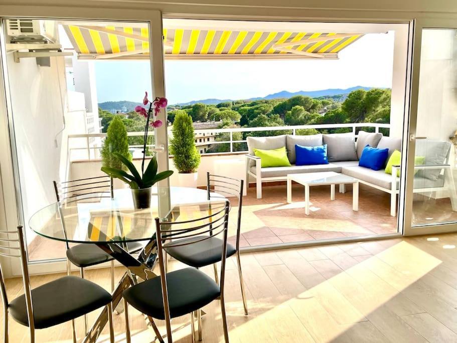 Modern Penthouse With Big Terrace Appartement